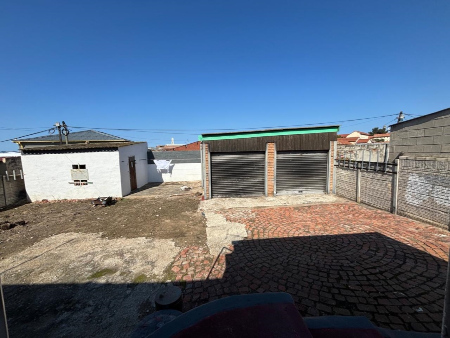 3 Bedroom Property for Sale in Sidwell Eastern Cape